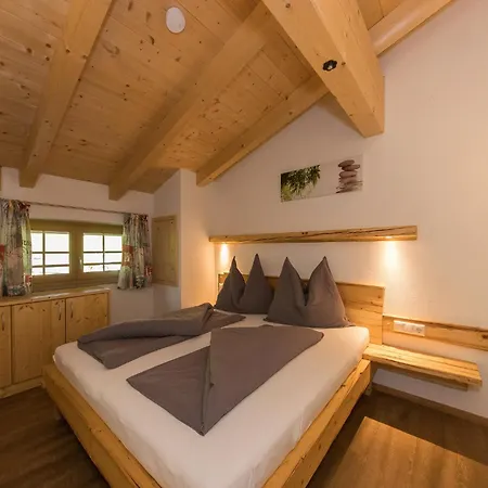 Modern Mansion In Near Area Капрун